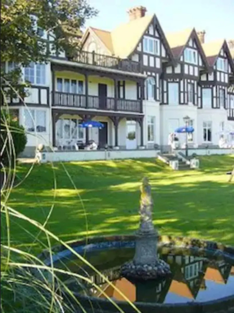 Отель Sea Marge