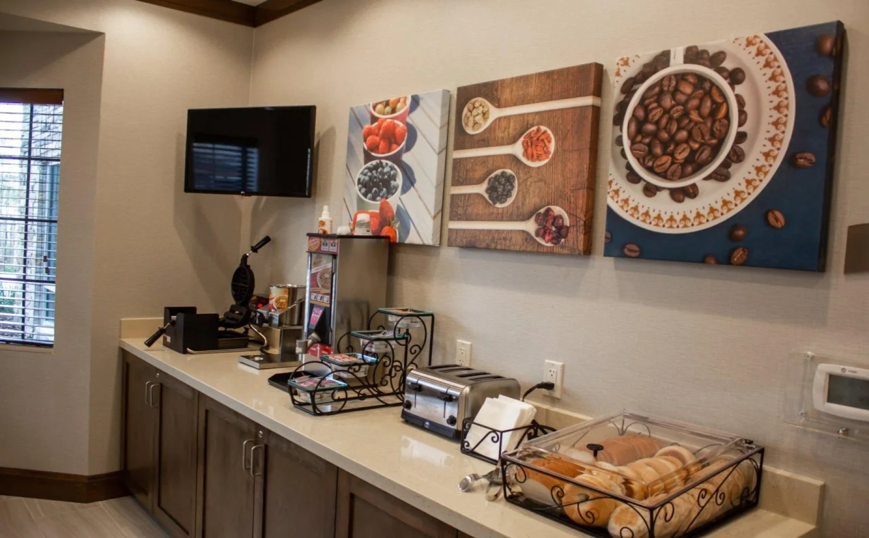 Staybridge Suites Gainesville I-75 by IHG