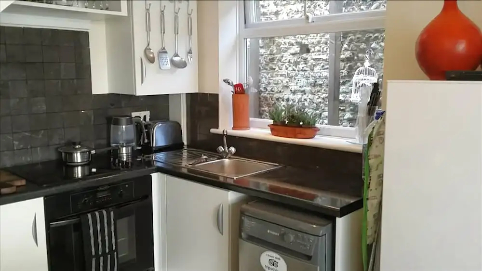 Bijou Beach Cottage
