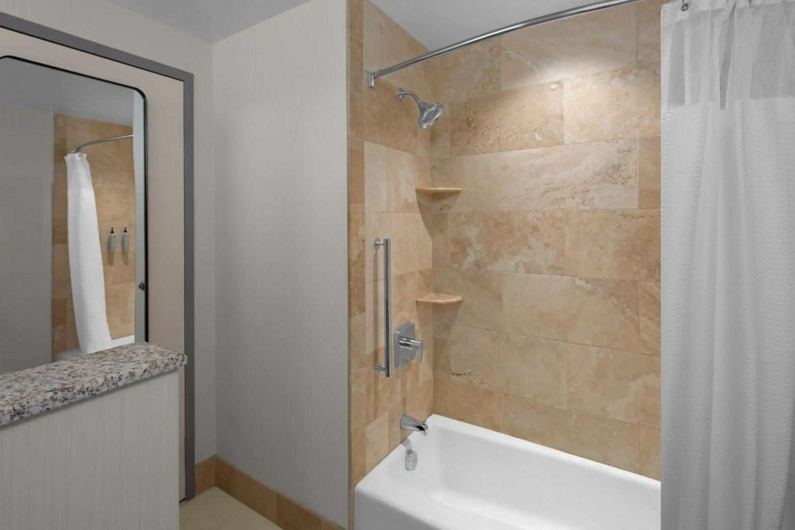 Courtyard by Marriott Cleveland University Circle