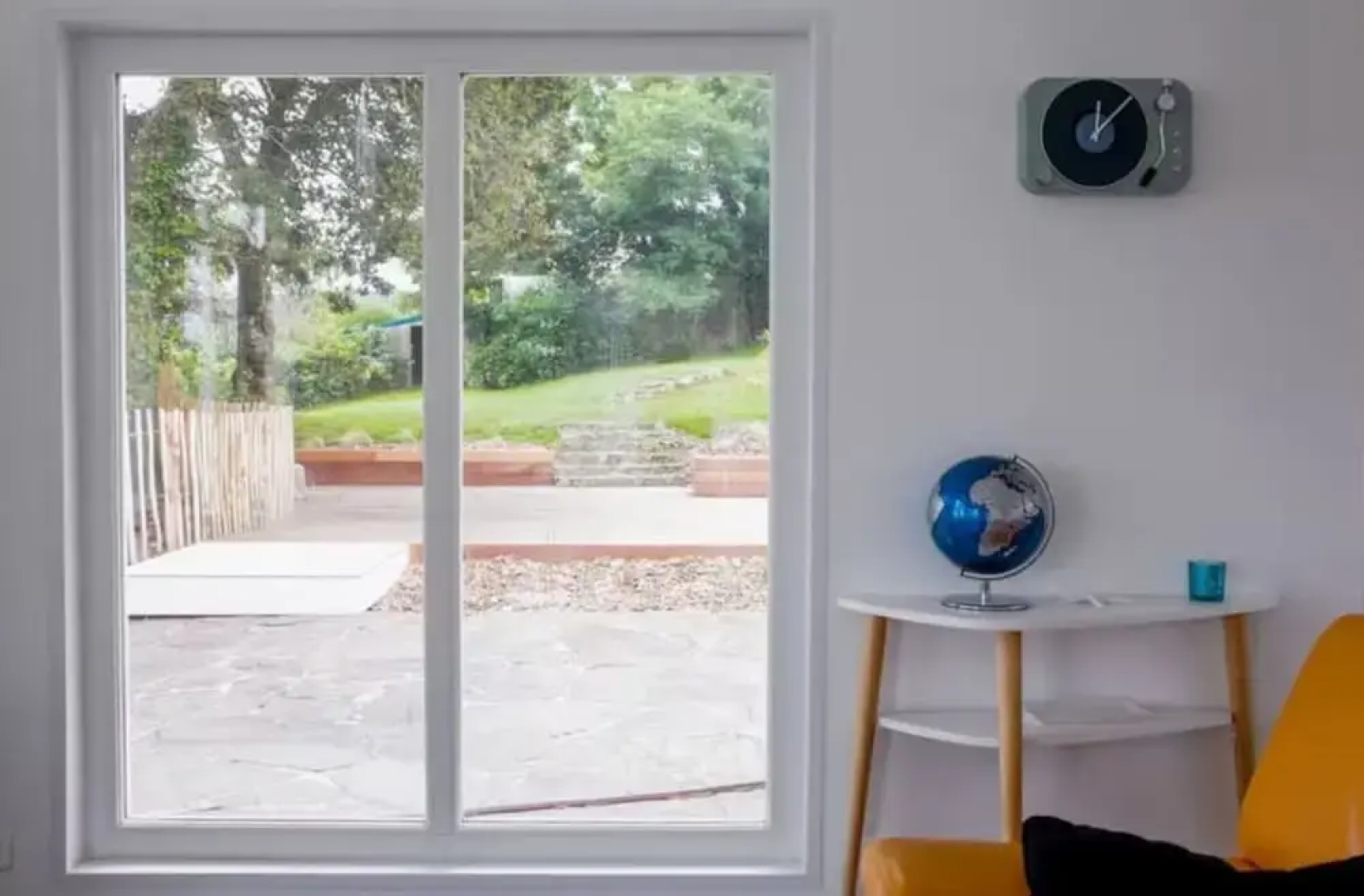 Superb Villa With sea View Near the Beach