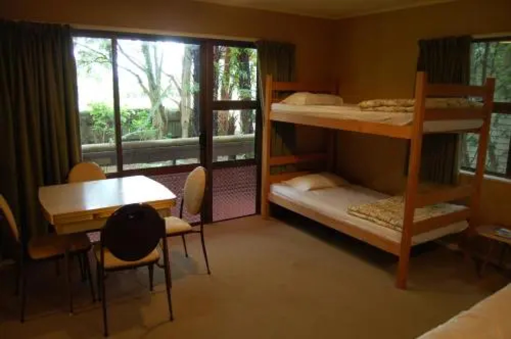 Wheatly Downs Farmstay And Backpackers