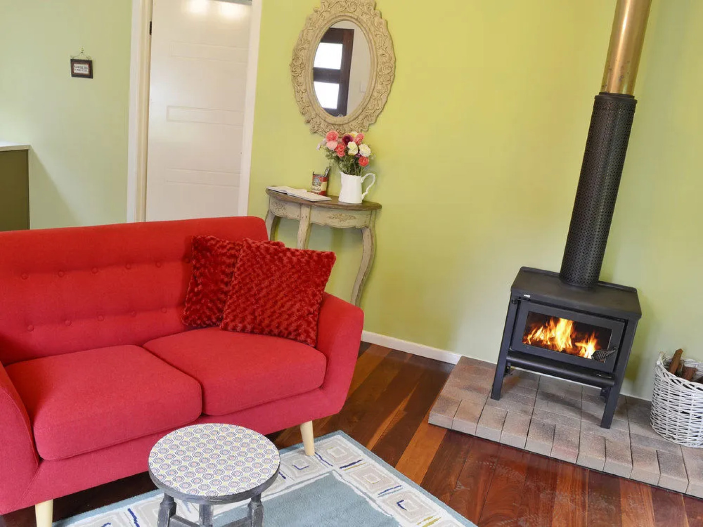 Apple Tree Cottage & Studio