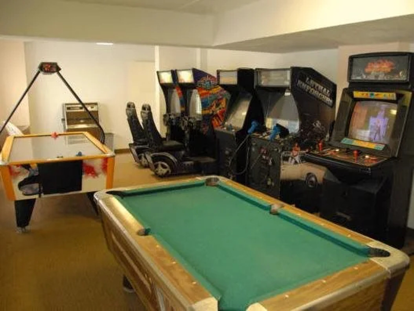 Bristol Plaza Resort Motel