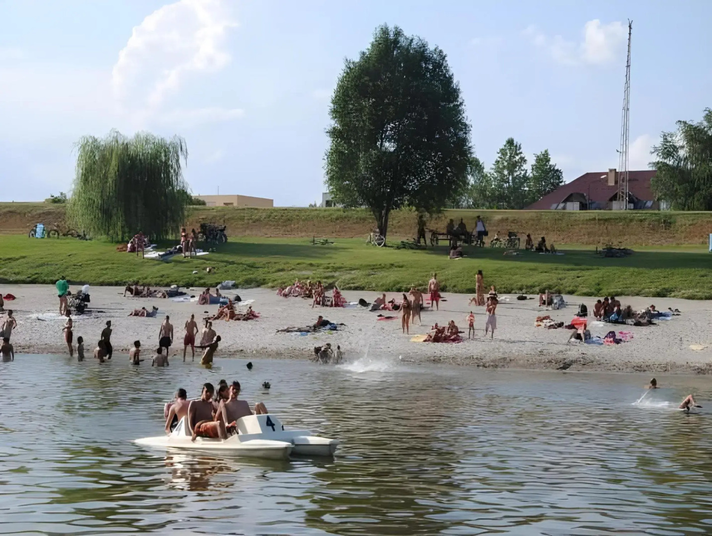 Ifjúsági Szálló és Kemping