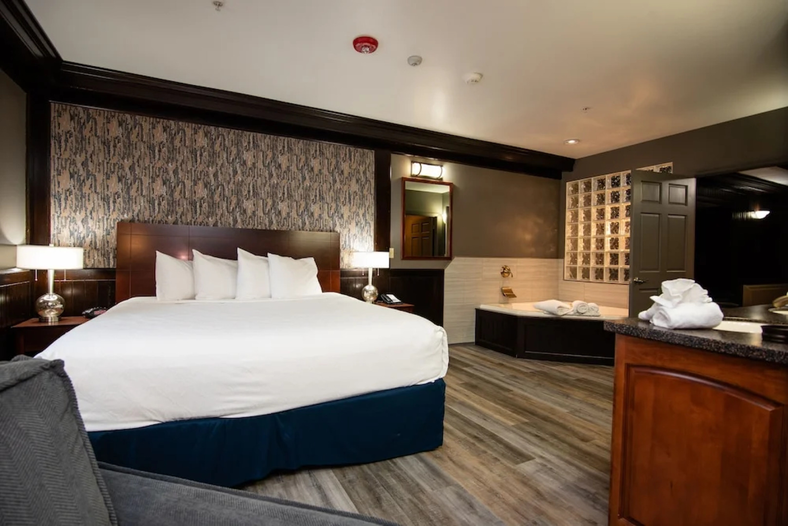 Best Western Plus the Inn at Smithfield