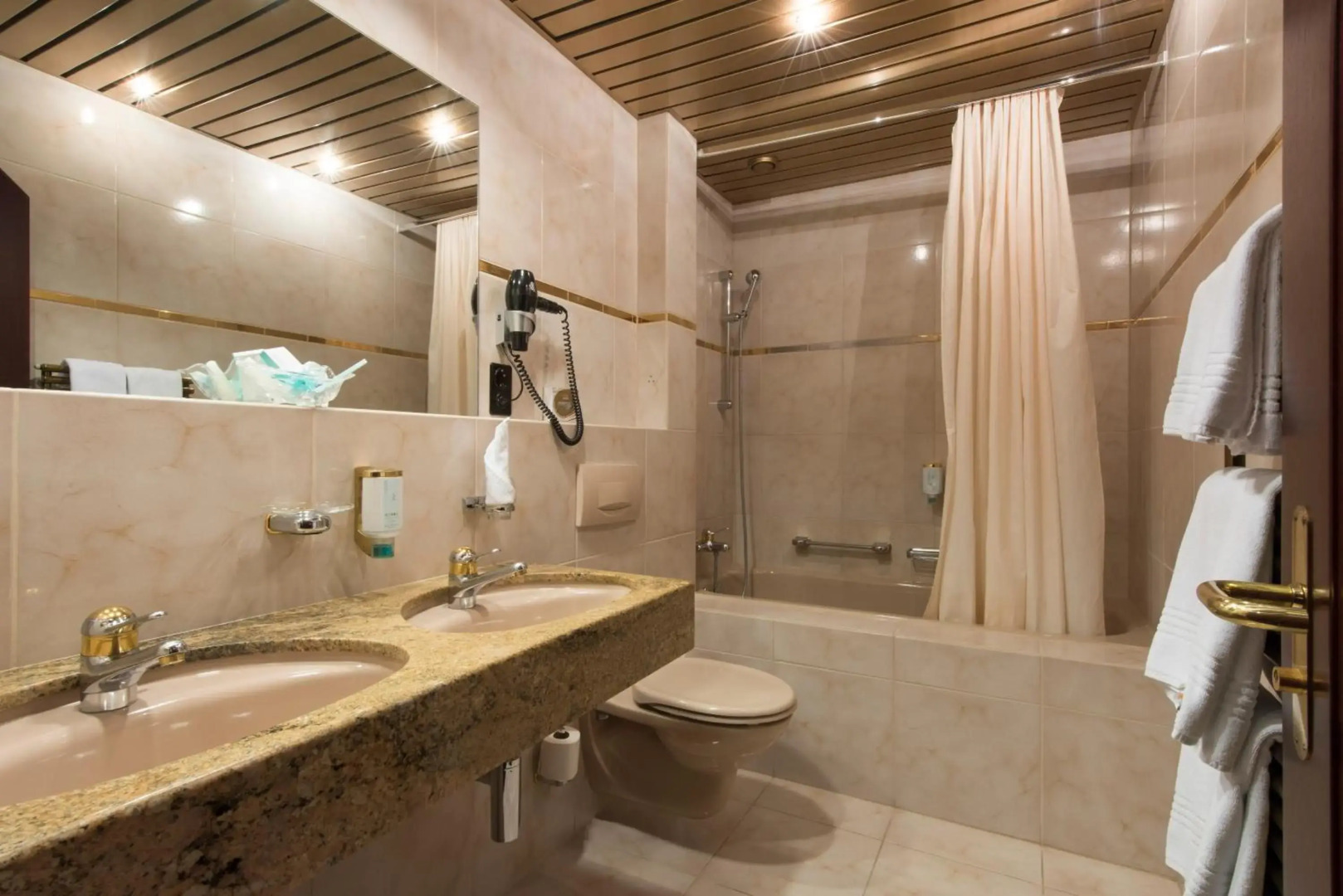 Bad Horn - Hotel & Spa