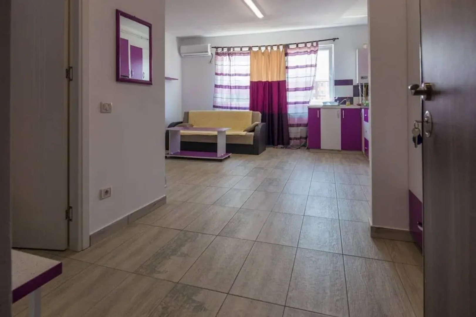 Captivating 1-bed Studio in Roșu