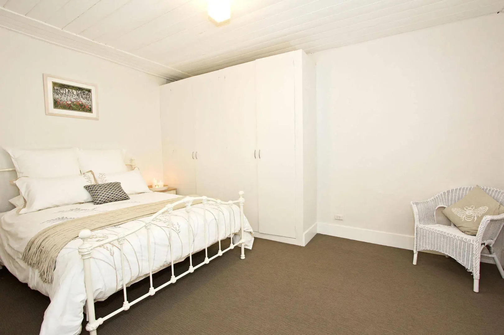 Queen's Cottage Bed and Breakfast Barossa Valley