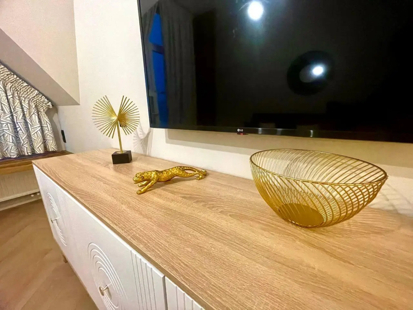 Букинг39 на улице Октябрьская