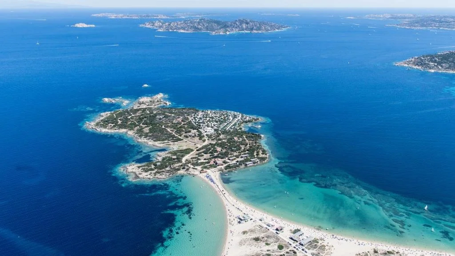 Isola dei Gabbiani - Land of Water