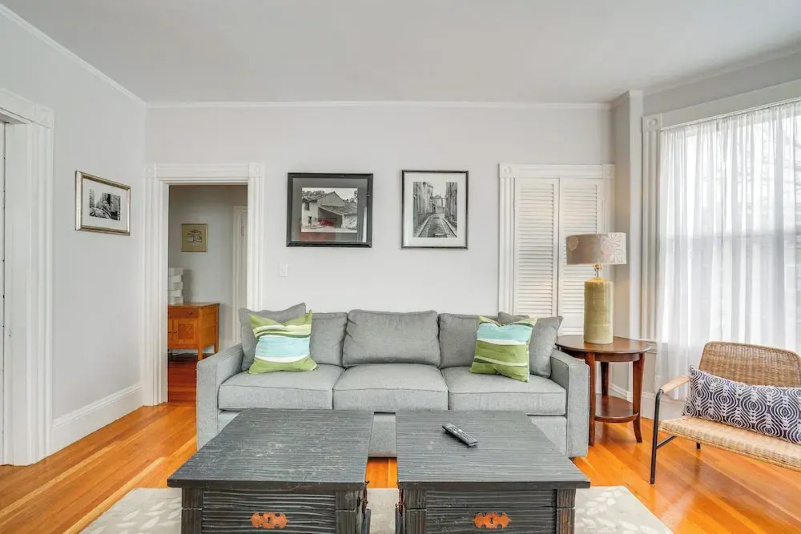 Walk to Harvard Square: Apartment in Cambridge