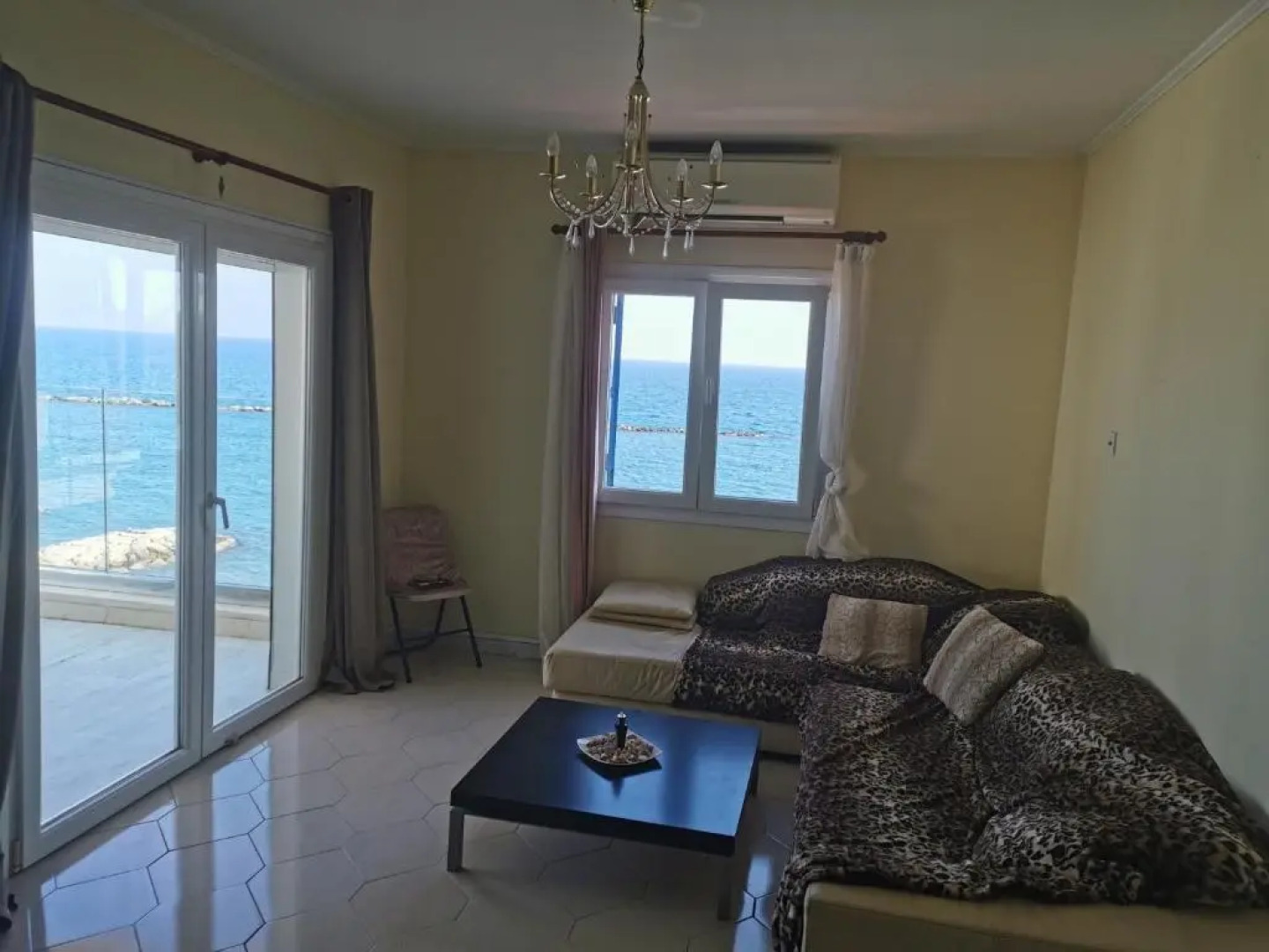 Lovely Seafront Place on 1st line with Sea&Mountain view in Green Peaceful GalatexComplex