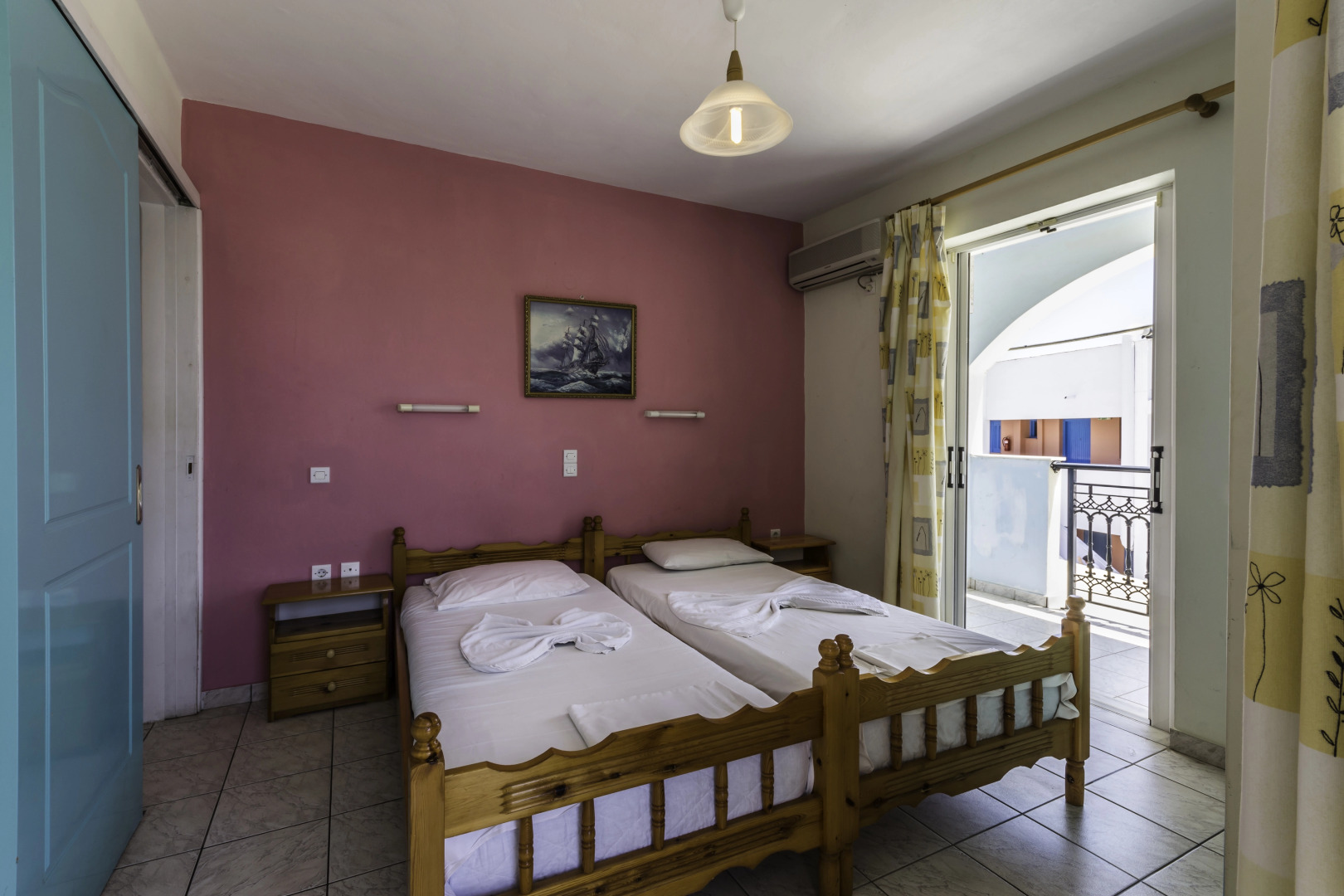 Vossos Hotel Apartments