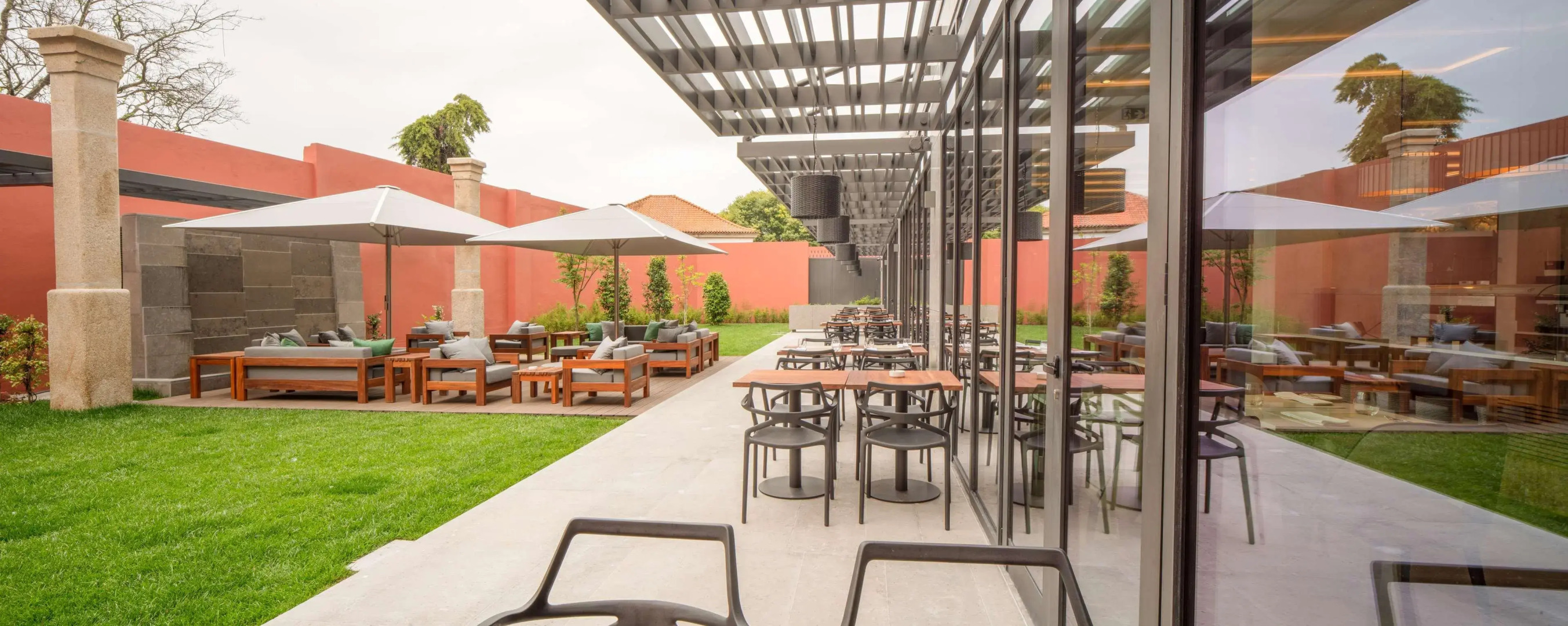 NH Hotel Porto Jardim