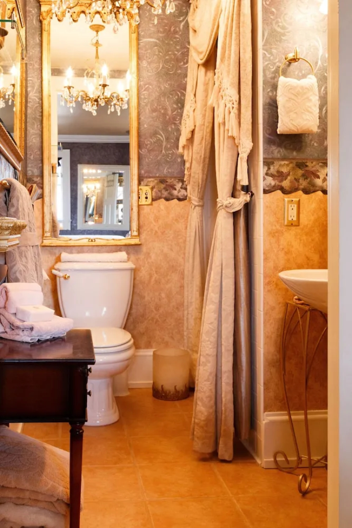 The Carolina Bed & Breakfast