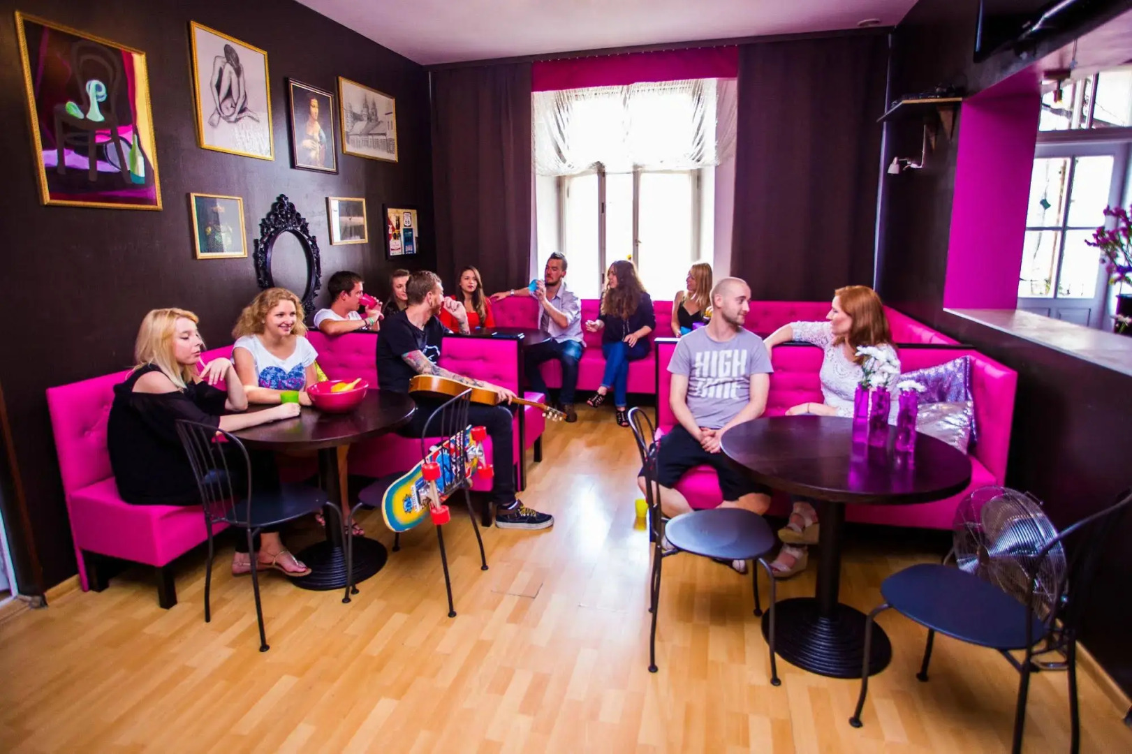 Pink Panthers Hostel Private
