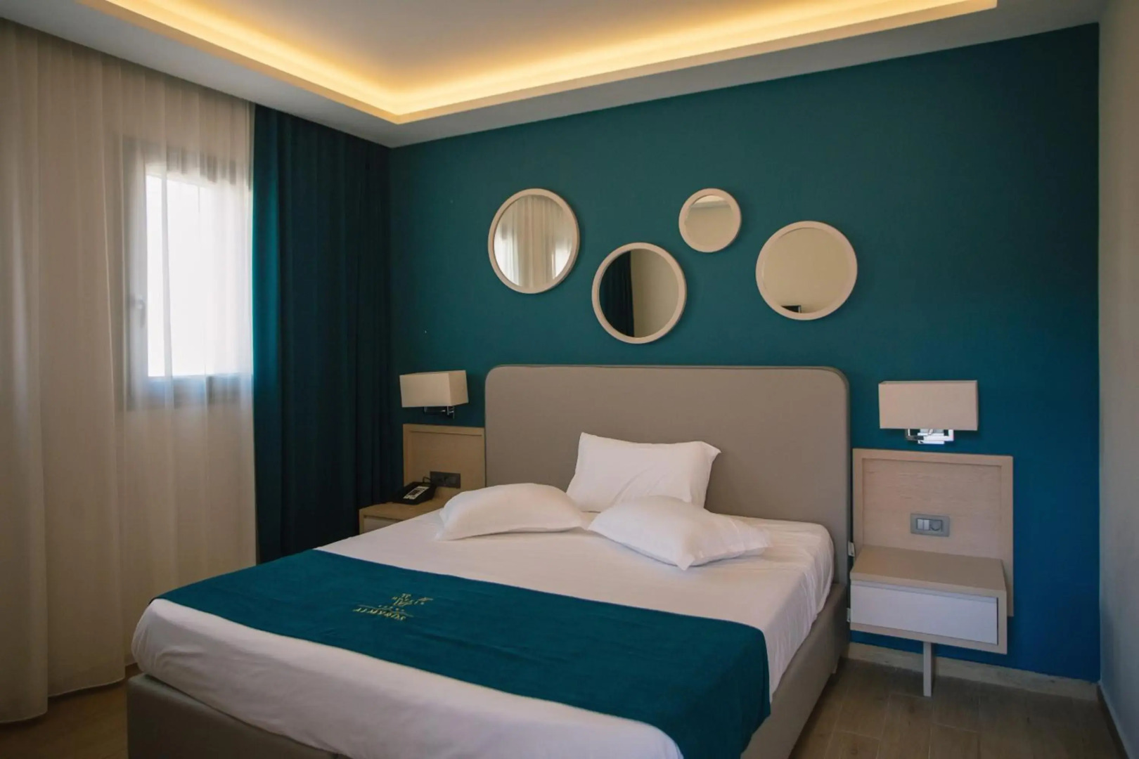 Almуros Beach Resort and Spa