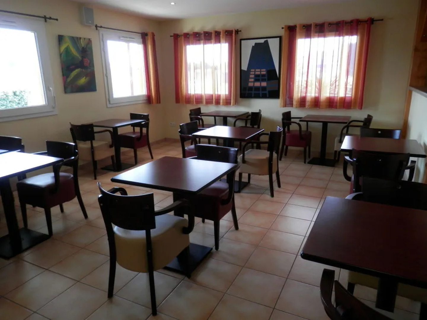 Ever Route 64 Brit Hotel Tarbes Ibos