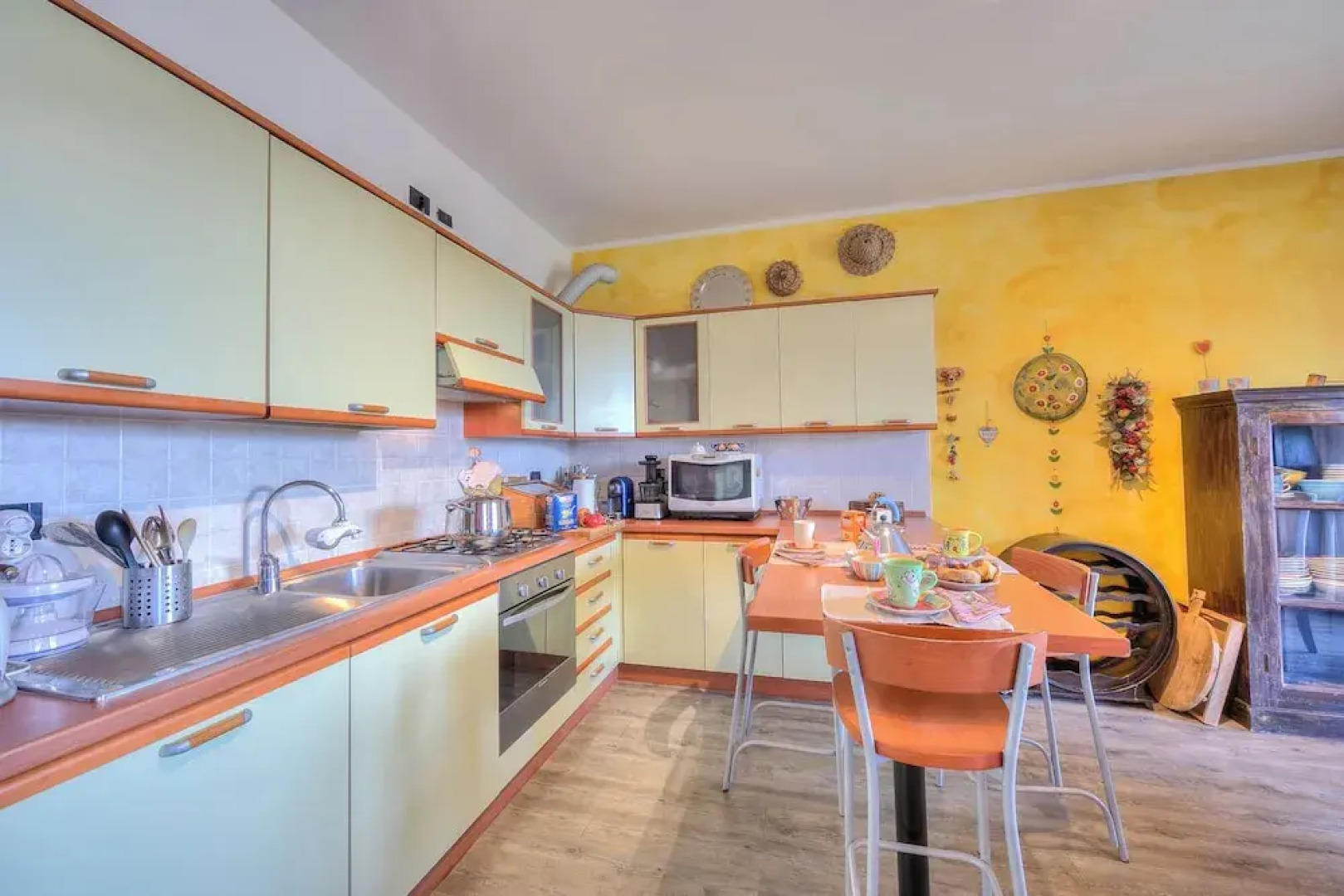 Miralago Lake View & Private Garden