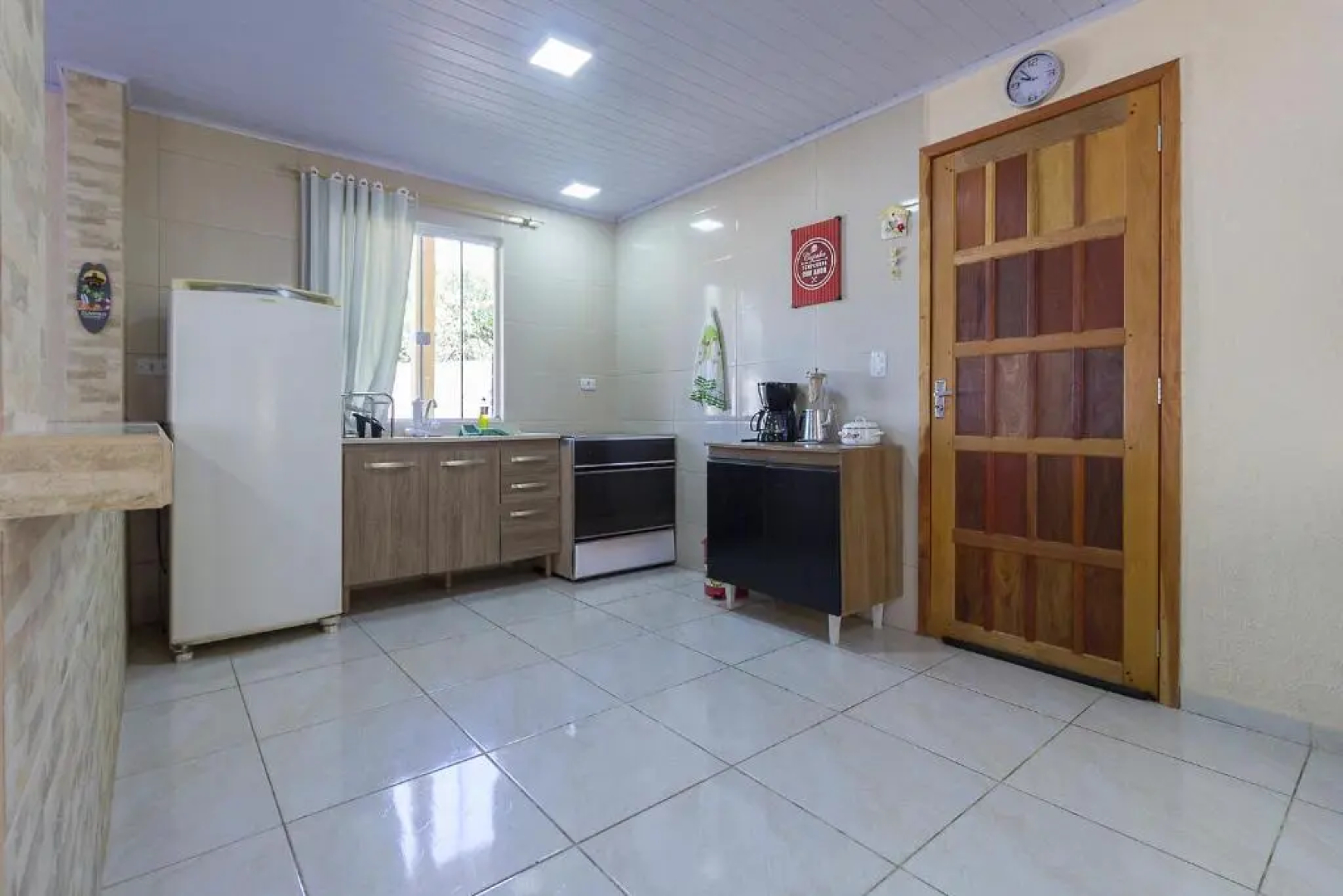 Sobrado da Vila, 1km Centro, ideal Trabalho e Passeio