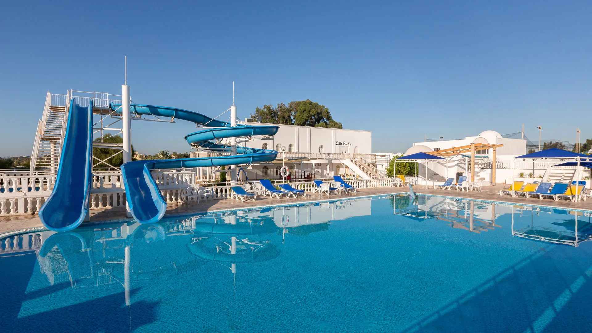 Hotel Samira Club - Caters to Couples