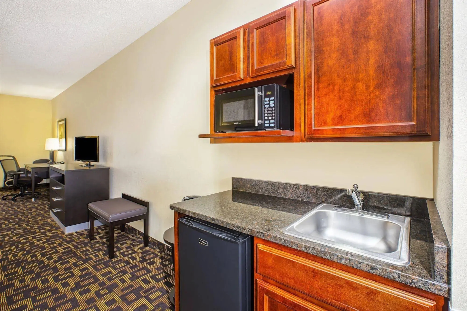 Holiday Inn Express Hotel and Suites Marysville by IHG
