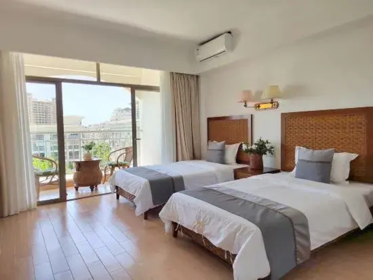 Island Story Holiday Apartment