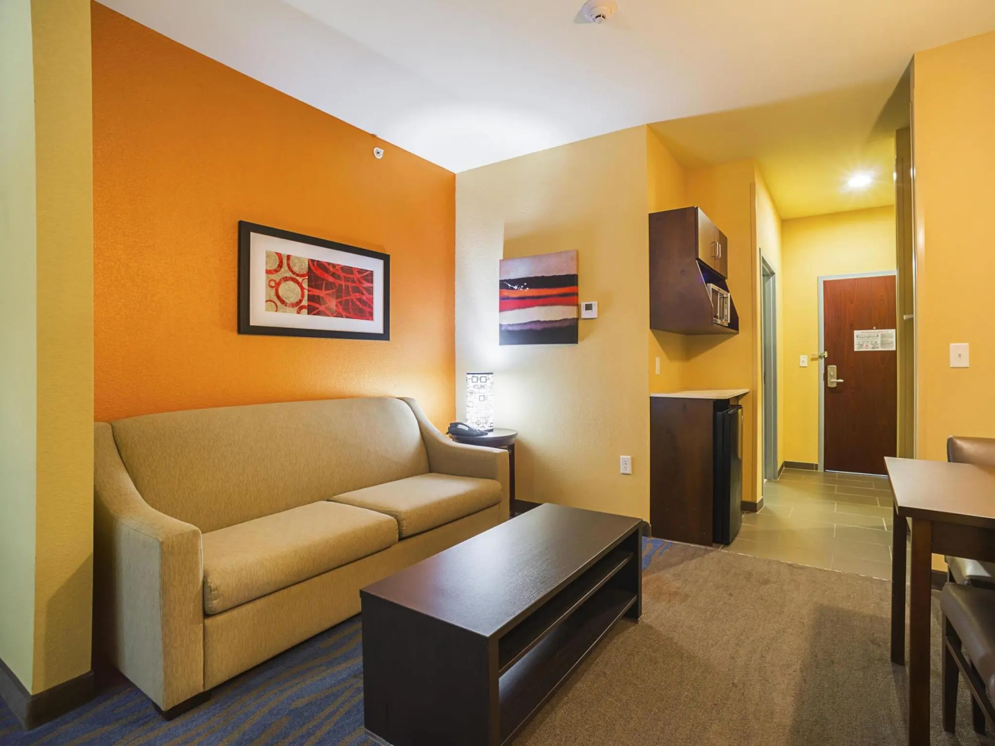 Best Western St. Louis Airport North Hotel & Suites