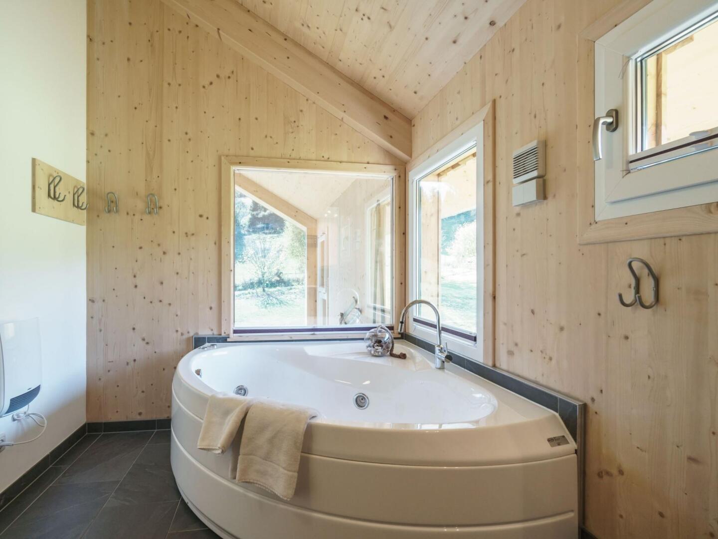 Chalet in Sankt Georgen on Ski Slopes