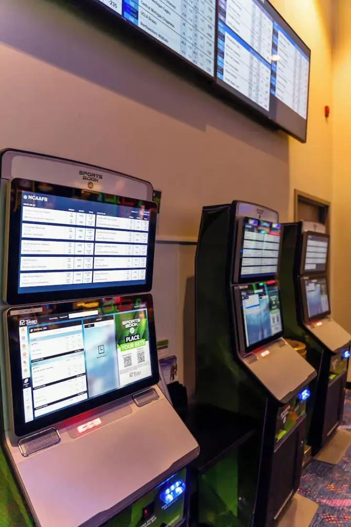 12 Tribes Resort Casino