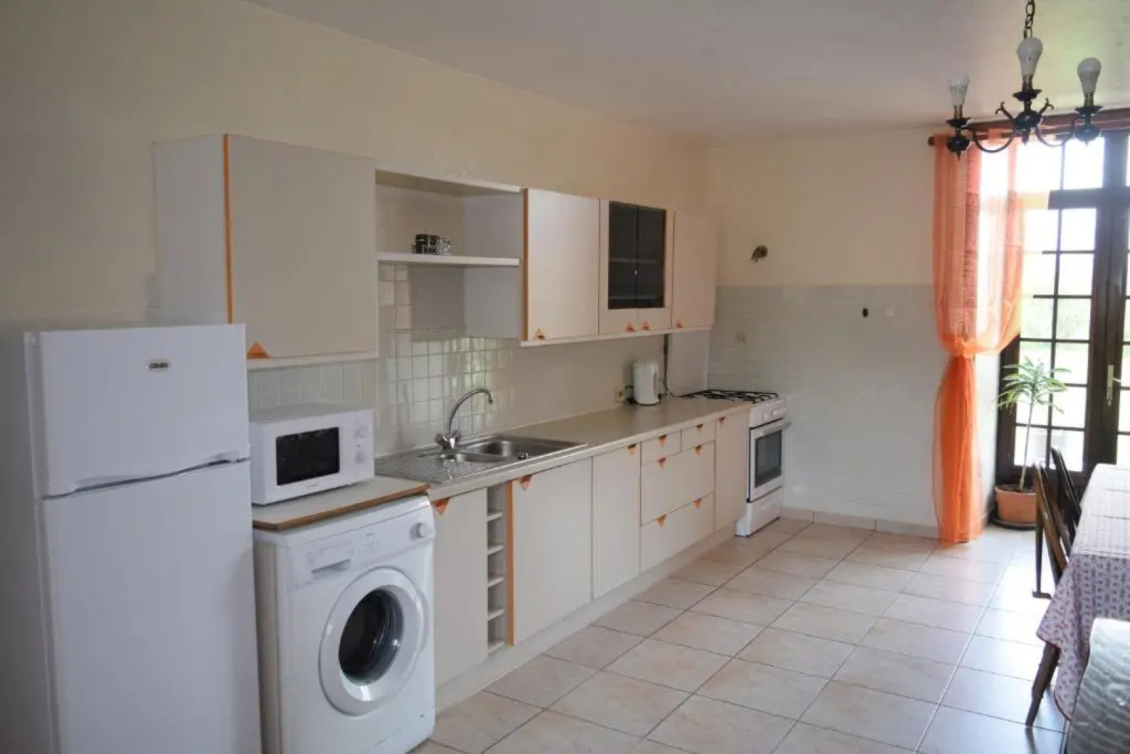 Manoir Courtyard cottage rental Vendee