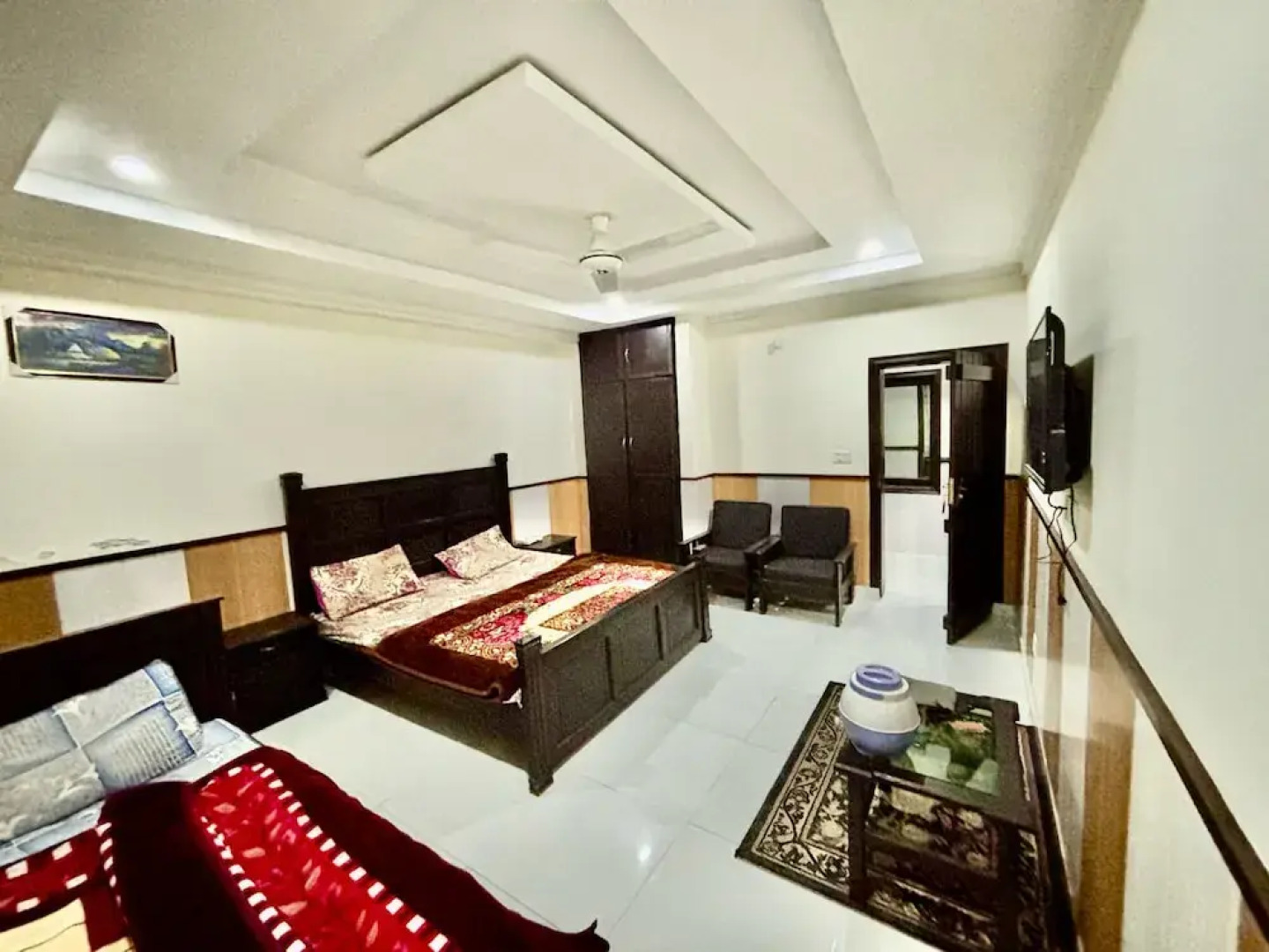 Torwal plaza and guest house