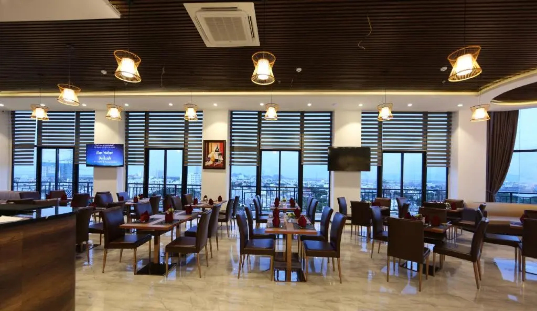 RHM Luxury Hotel And Suite