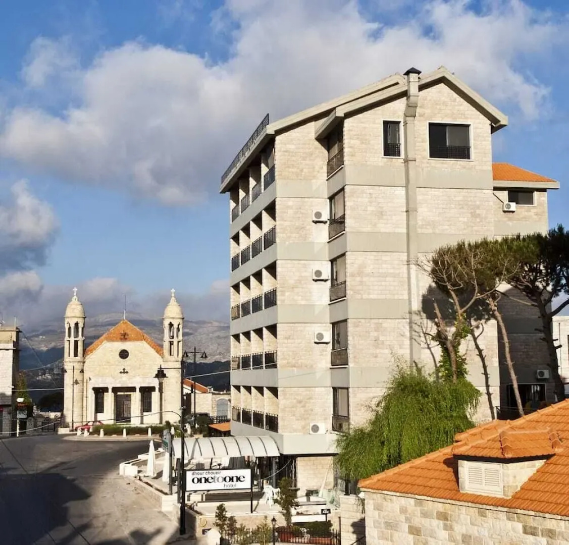One To One Hotel – Dhour Choueir