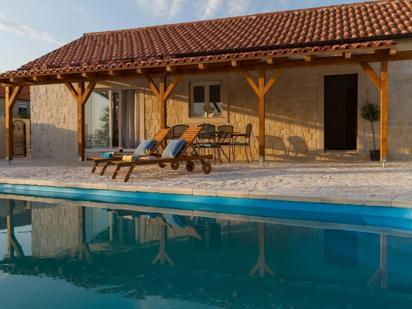 Tranquil Holiday Home in Vrana With Swimming Pool