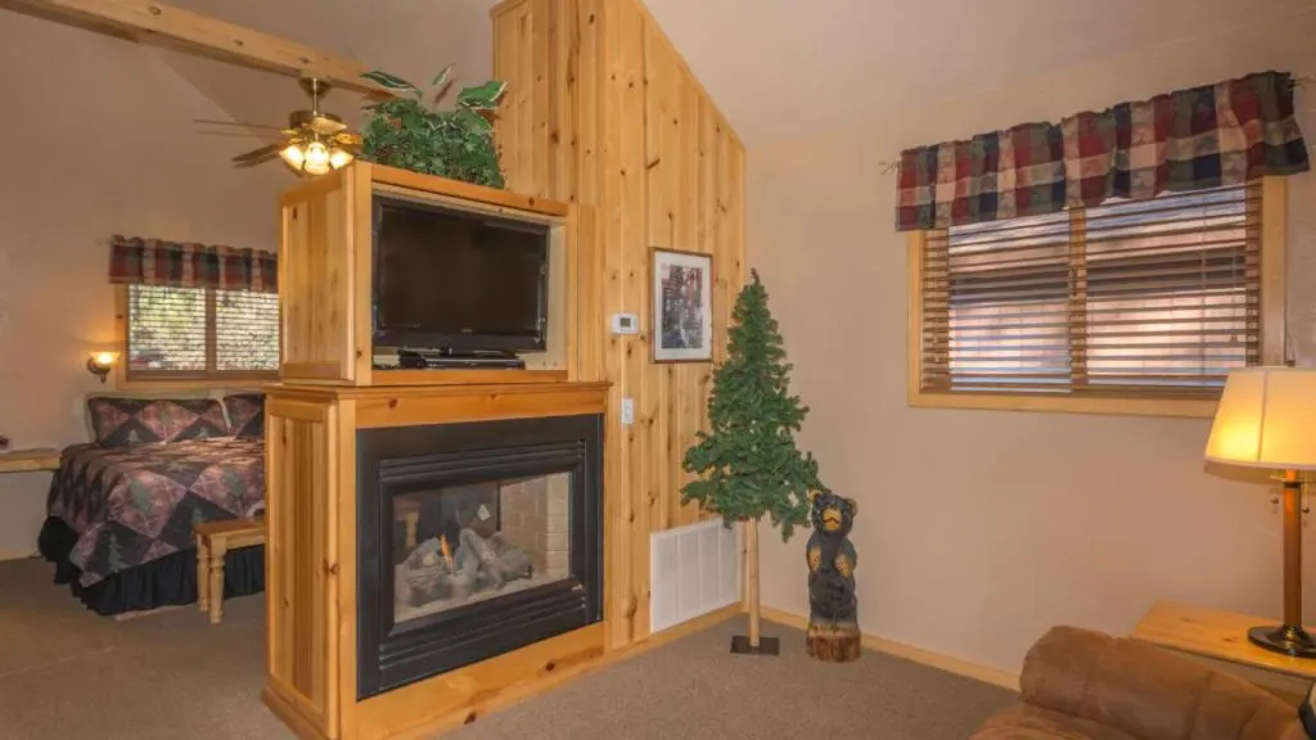 Shadow Mountain Lodge and Cabins