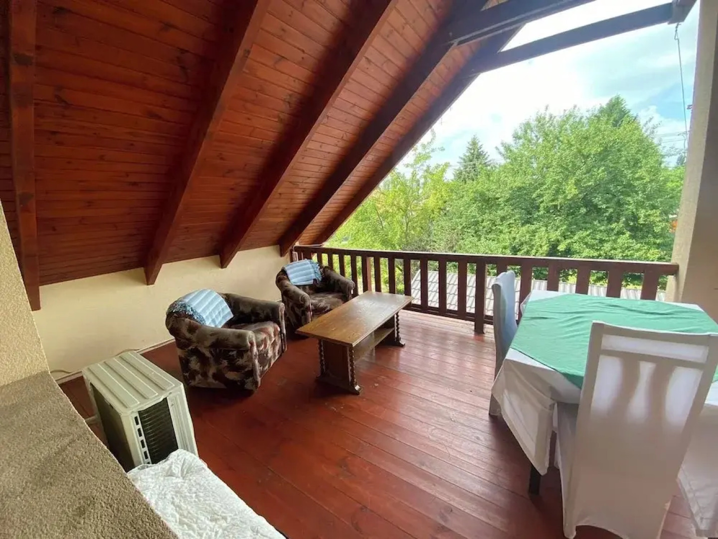 Nora Guesthouse Bed and Breakfast