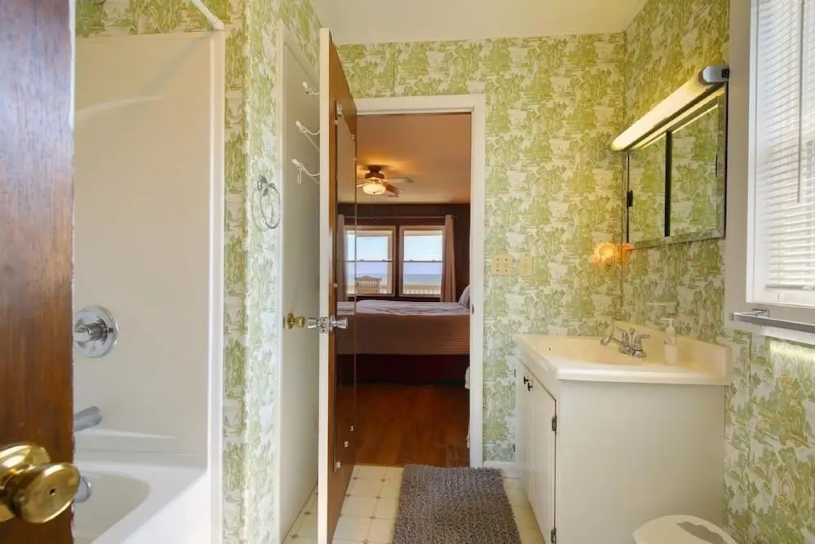 Time Out - 4 Br Home