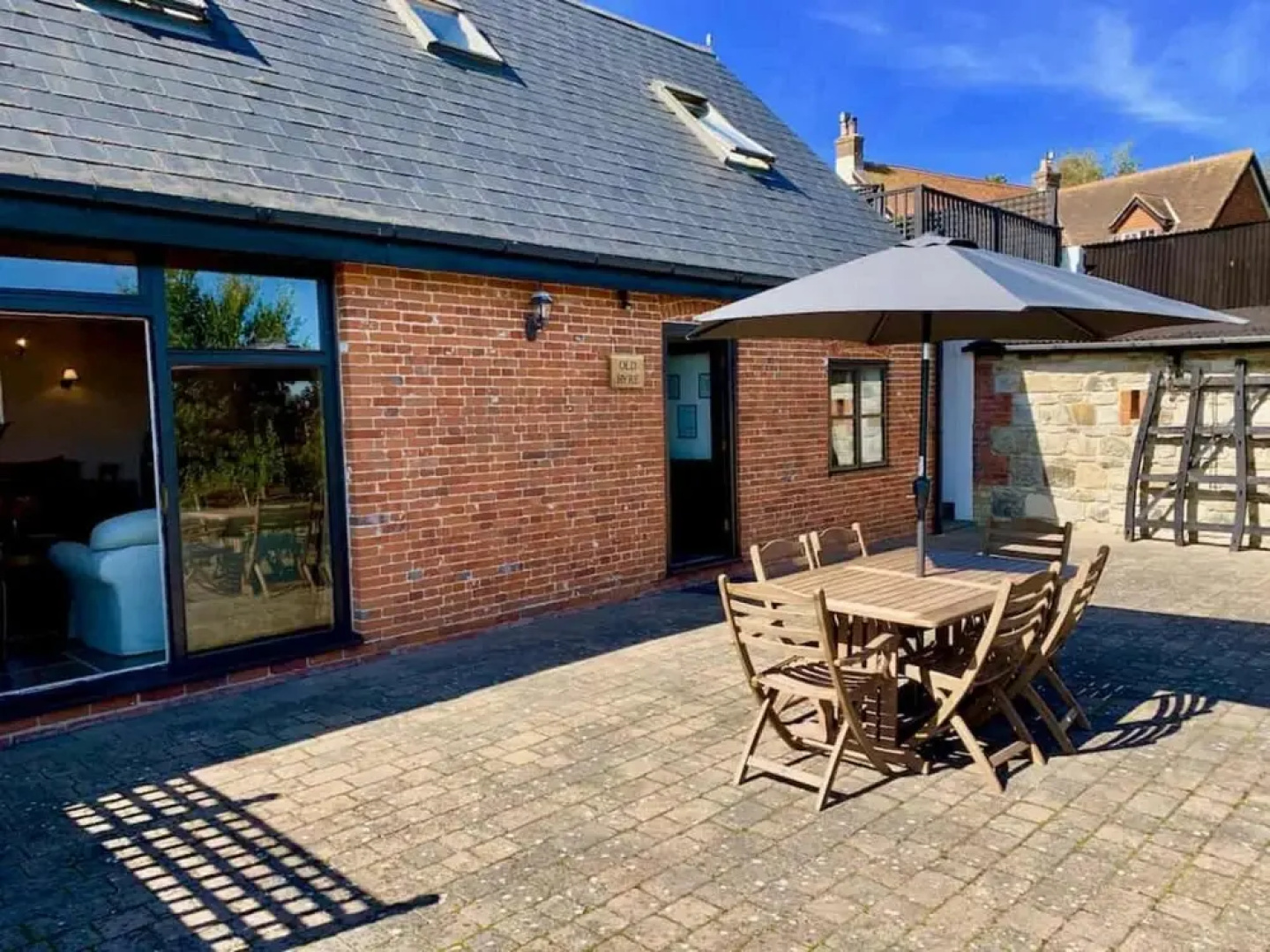 Old Byre is a Stunning Dog Friendly Barn Conversion Sleeps 6