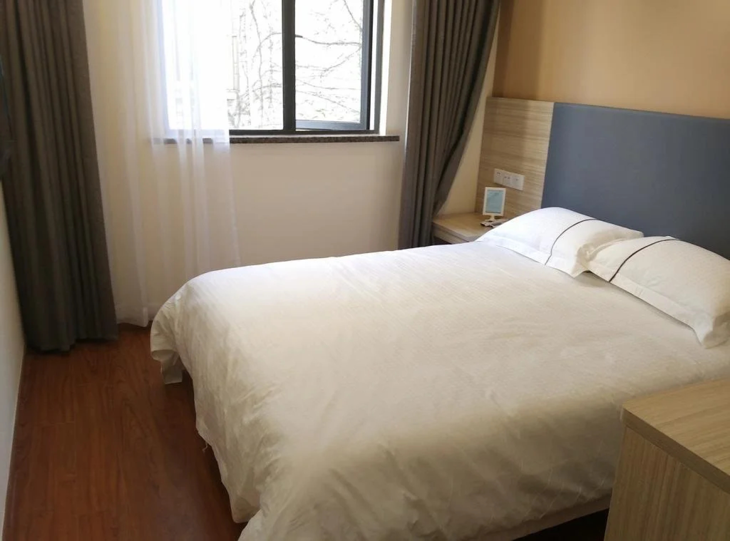 Junyi Hotel Jiangsu Suzhou Gusu District Guanqian Street Zhuozheng Garden