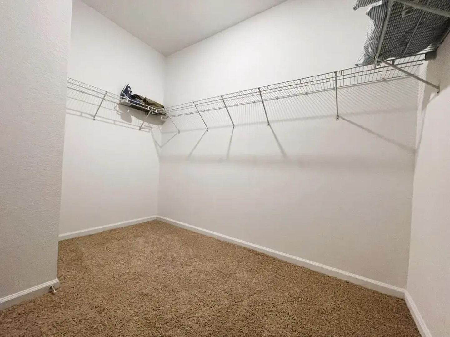 13233 NEW 3BR Beach House Theme Air Base