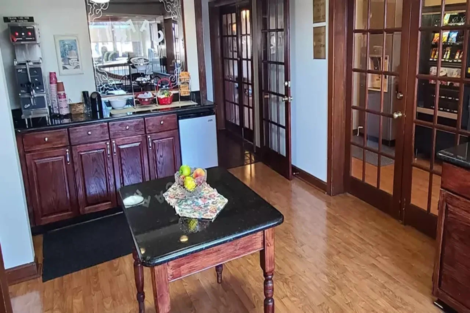 Red Roof Inn & Suites Cornelius – Lake Norman