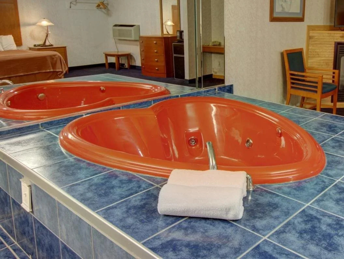 Rodeway Inn & Suites Niagara Falls