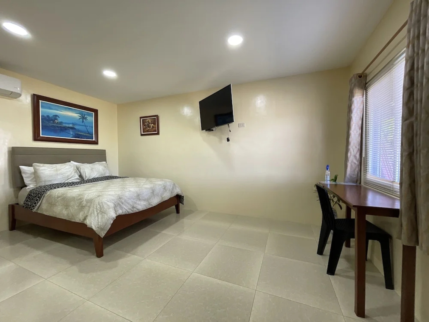 Monty's Riverside View Resort by Cocotel