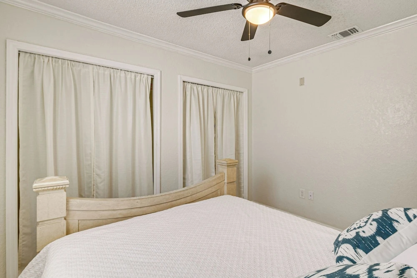 Screened Lanai & Heated Pool: Spring Hill Home