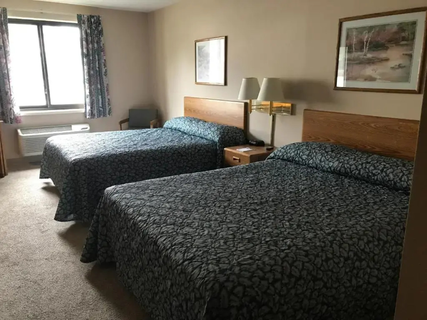 Riverview Inn & Suites of Oconto