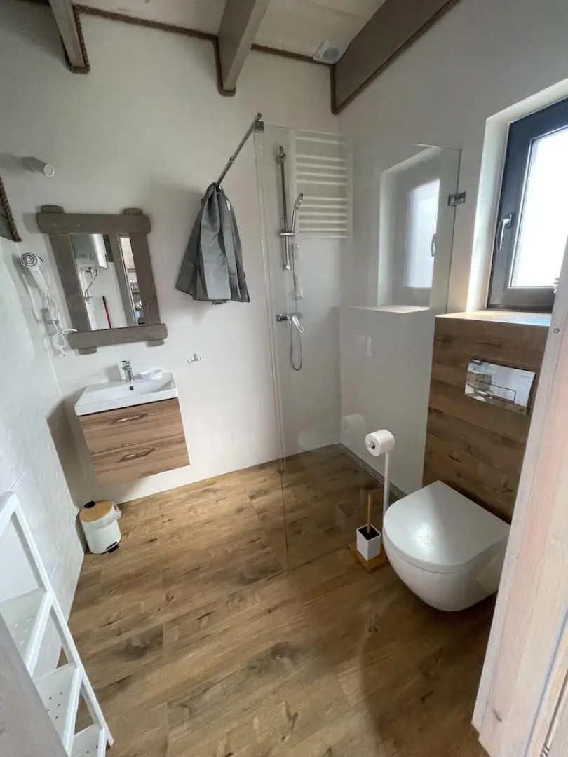 Large Holiday Homes Close to the Beach