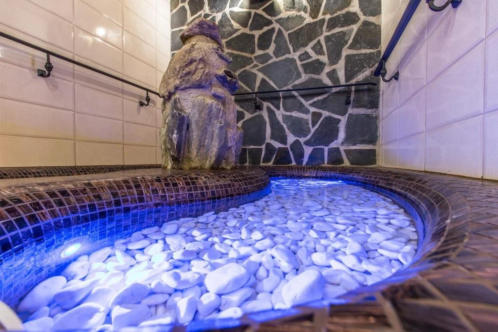 Unique Renovated Bakery in Landhouse