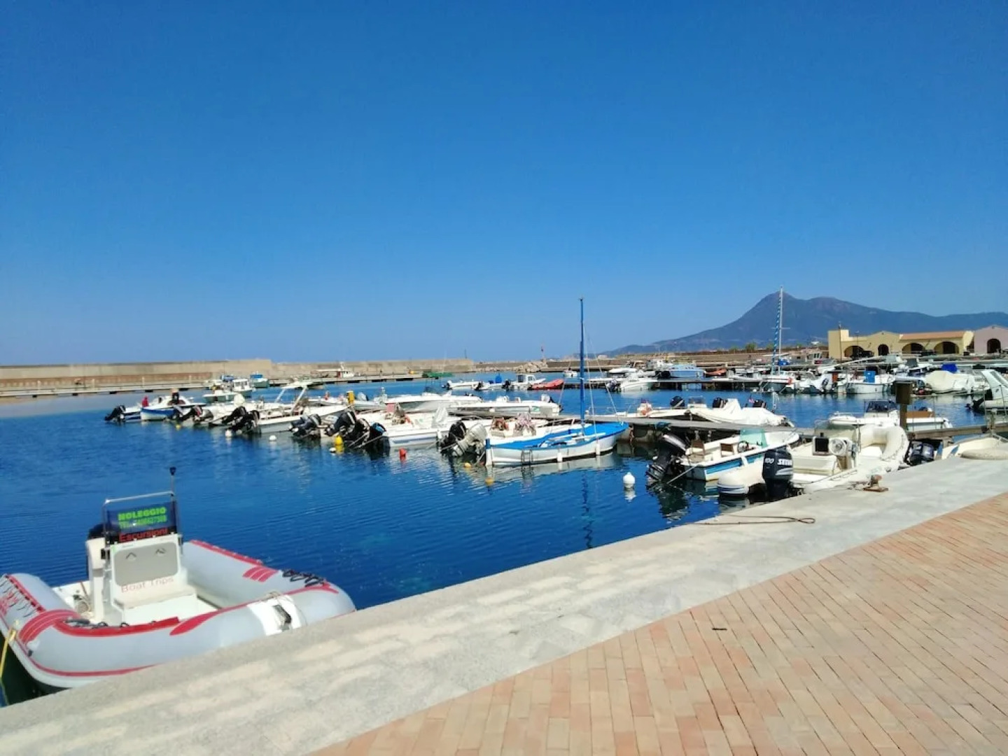 House With 2 Bedrooms in Buggerru, With Furnished Balcony - 2 km From